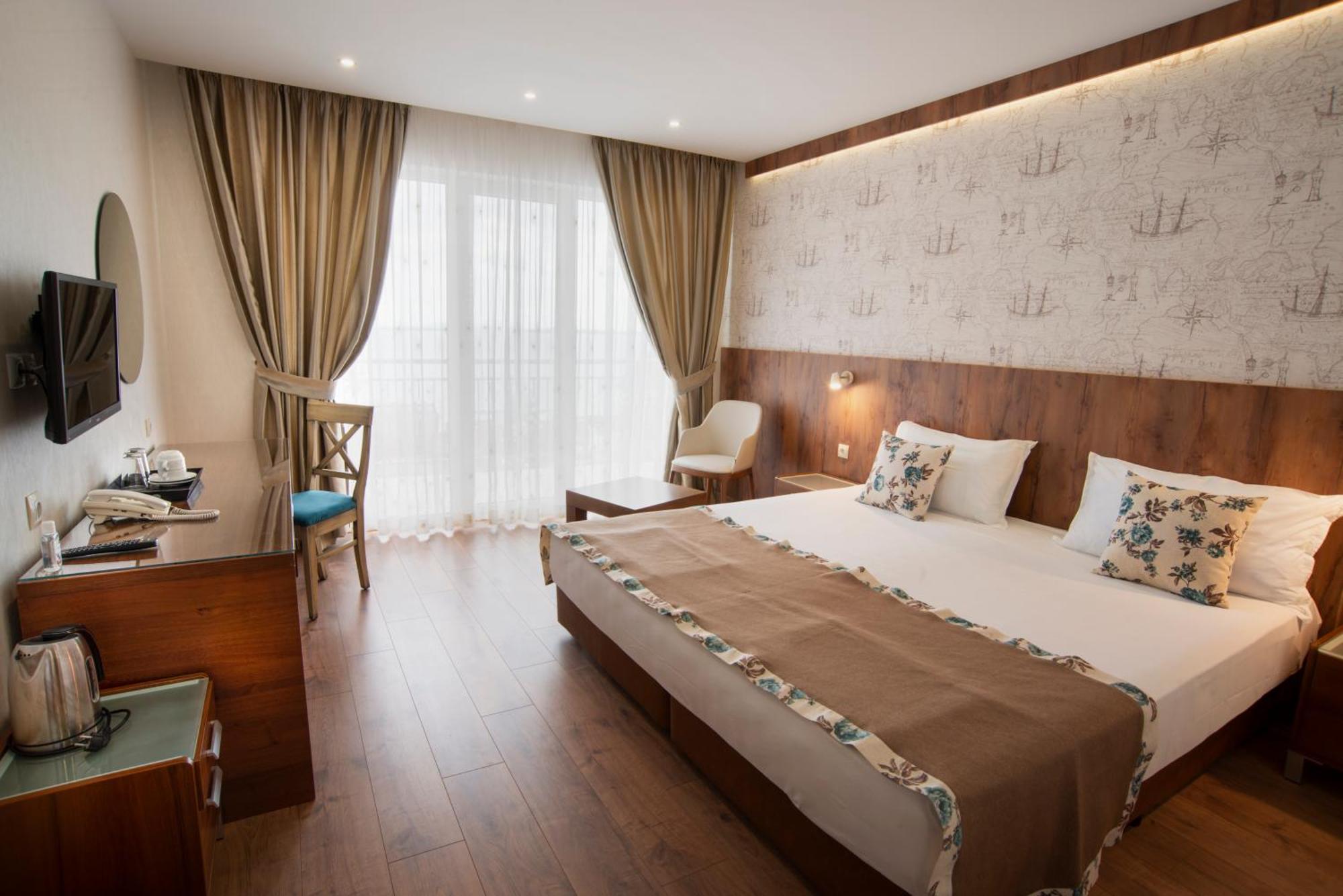 Family Hotel Berlin Beach Свети Влас Стая снимка
