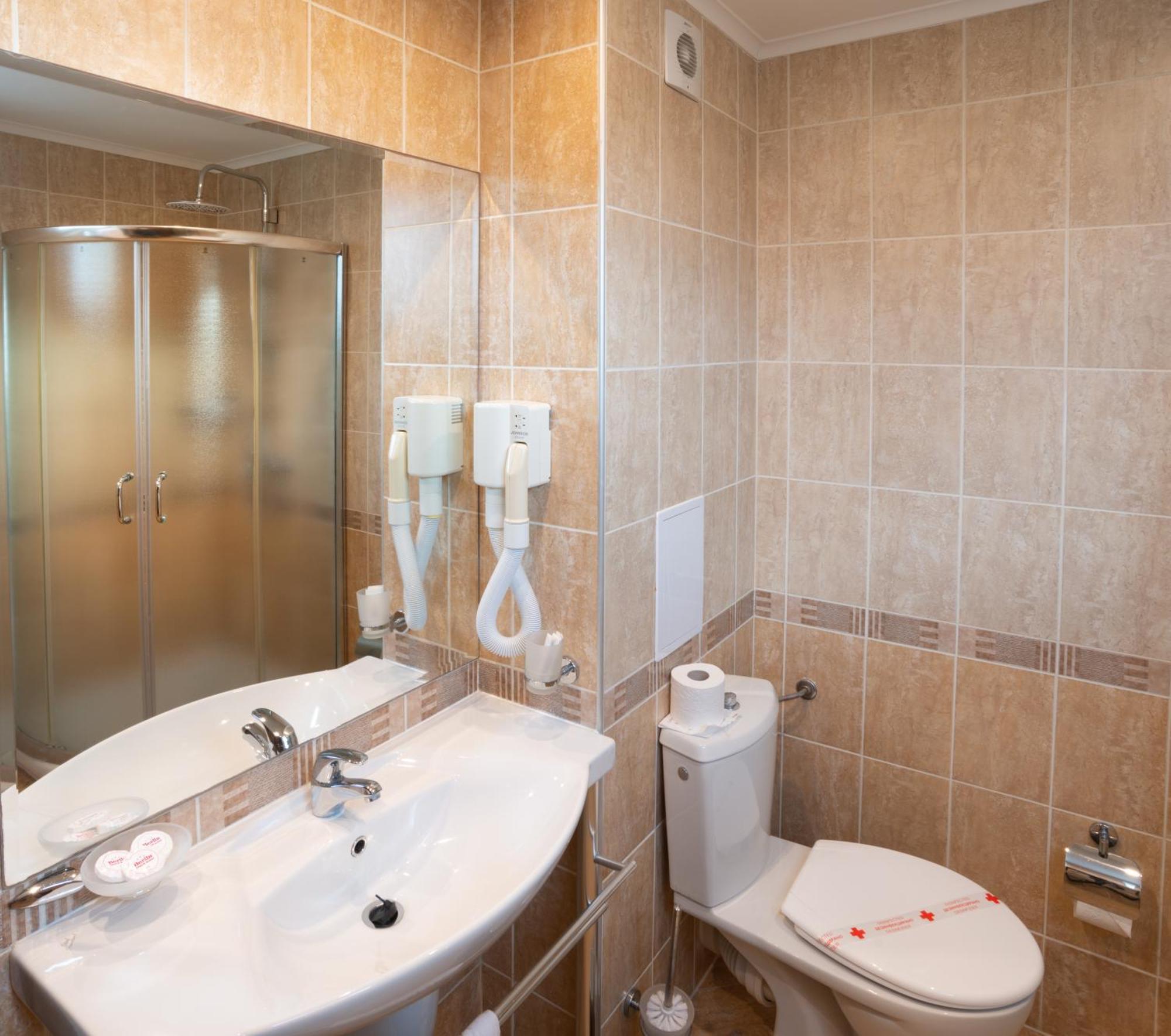 Family Hotel Berlin Beach Свети Влас Стая снимка