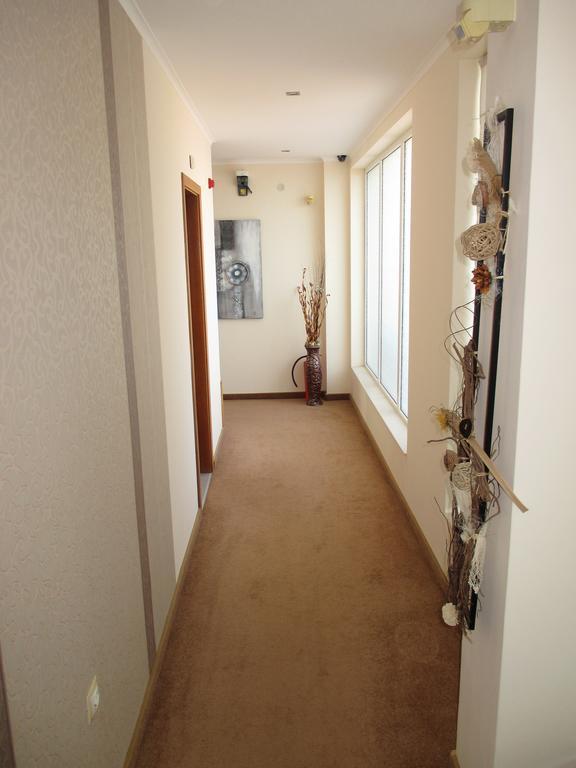 Family Hotel Berlin Beach Свети Влас Екстериор снимка