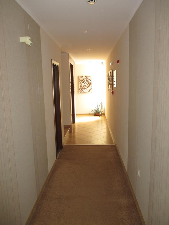 Family Hotel Berlin Beach Свети Влас Екстериор снимка